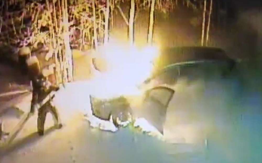 Самовозгорание Lada Vesta: в машине никого не было!
