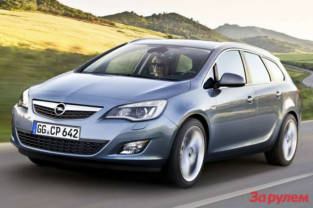 Новый универсал Opel Astra