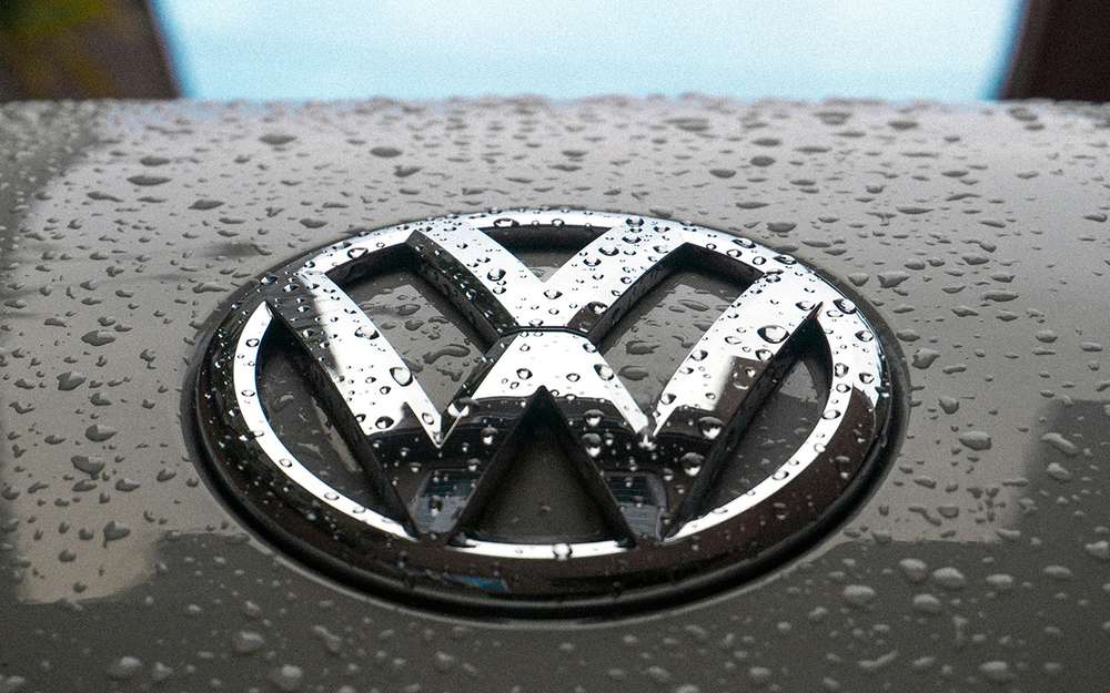 Volkswagen и Audi отзывают автомобили из-за риска возгорания