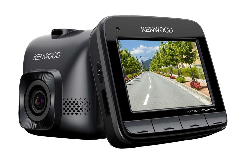 Тест видеорегистратора Kenwood KCA-DR300: первый пошел
