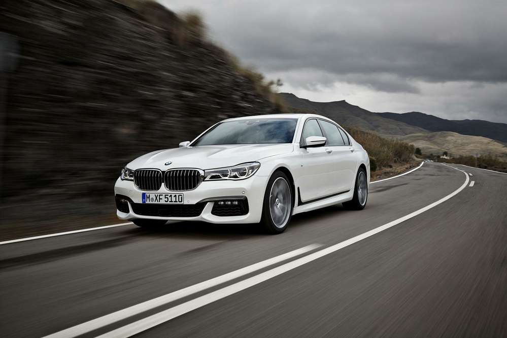 Представлен новый BMW 7-й серии с пакетом M Sport