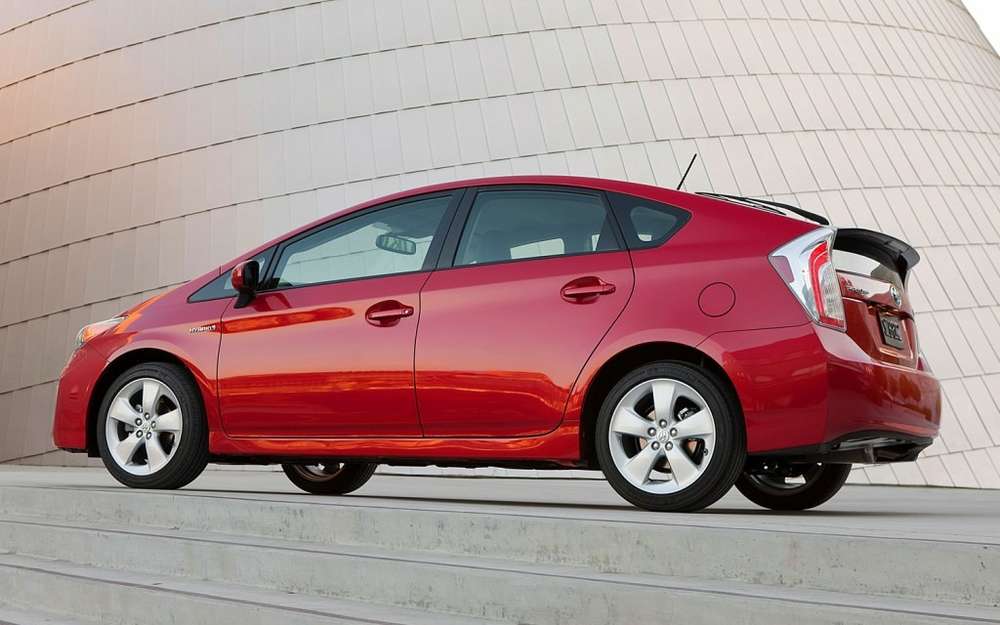 Toyota увеличит выпуск литий-ионных аккумуляторов в 6 раз