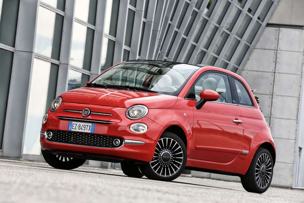 Fiat представил серьезно обновленный миникар 500