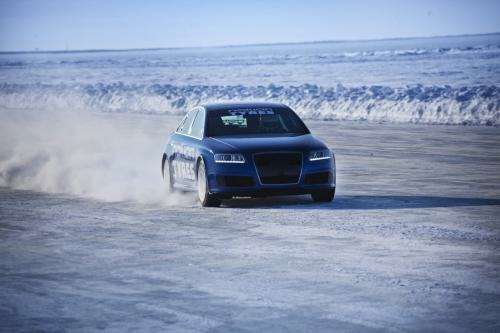 Audi RS6 установил новый рекорд скорости на льду
