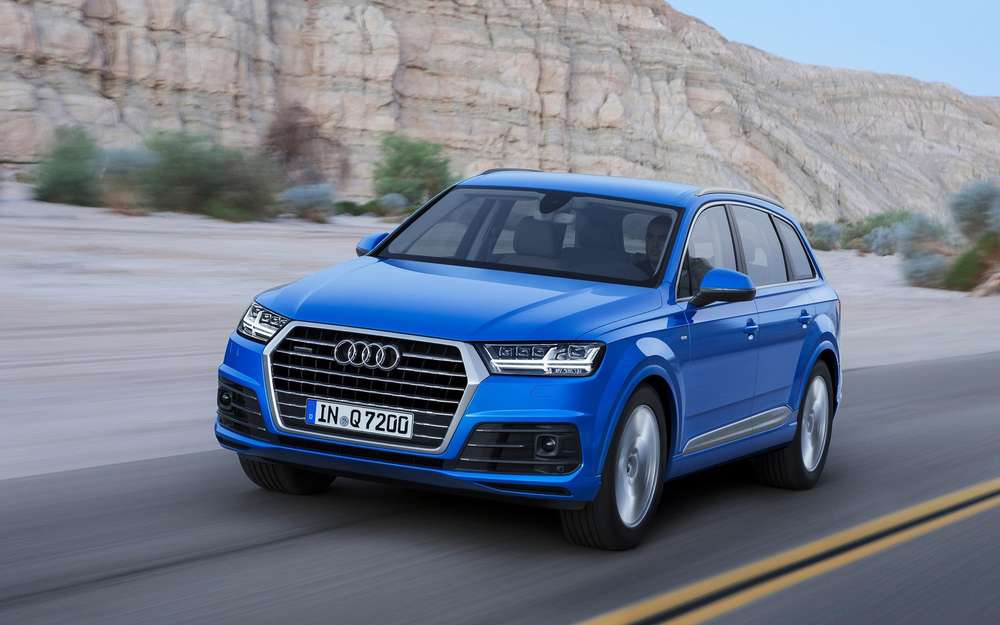 Audi отзывает автомобили в России: возможна утечка топлива!