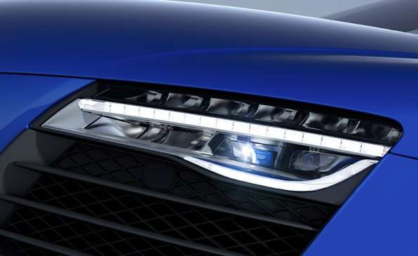 Audi первая применила лазерную оптику на серийном авто