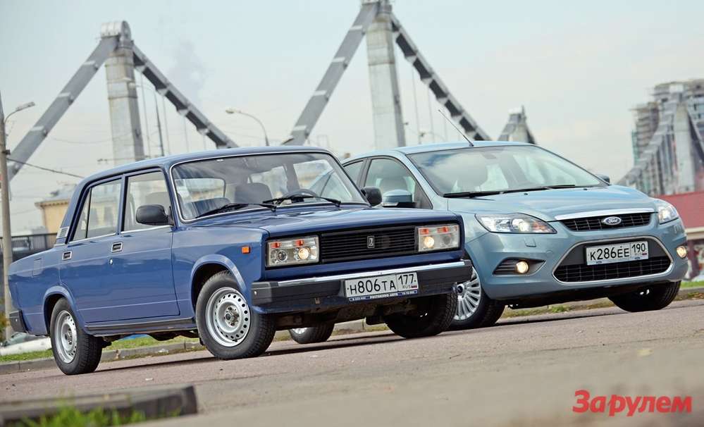 ВАЗ 2105, цена - 8 200 руб. (1980 г.) ; Ford Focus, цена - 740 000 руб. (2010 г.)