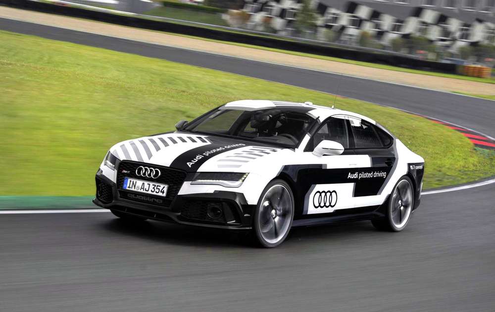 Концепт автономного автомобиля Audi RS 7