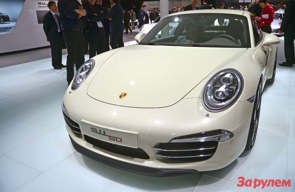 Юбилейная версия Porsche 911 выйдет ограниченной серией