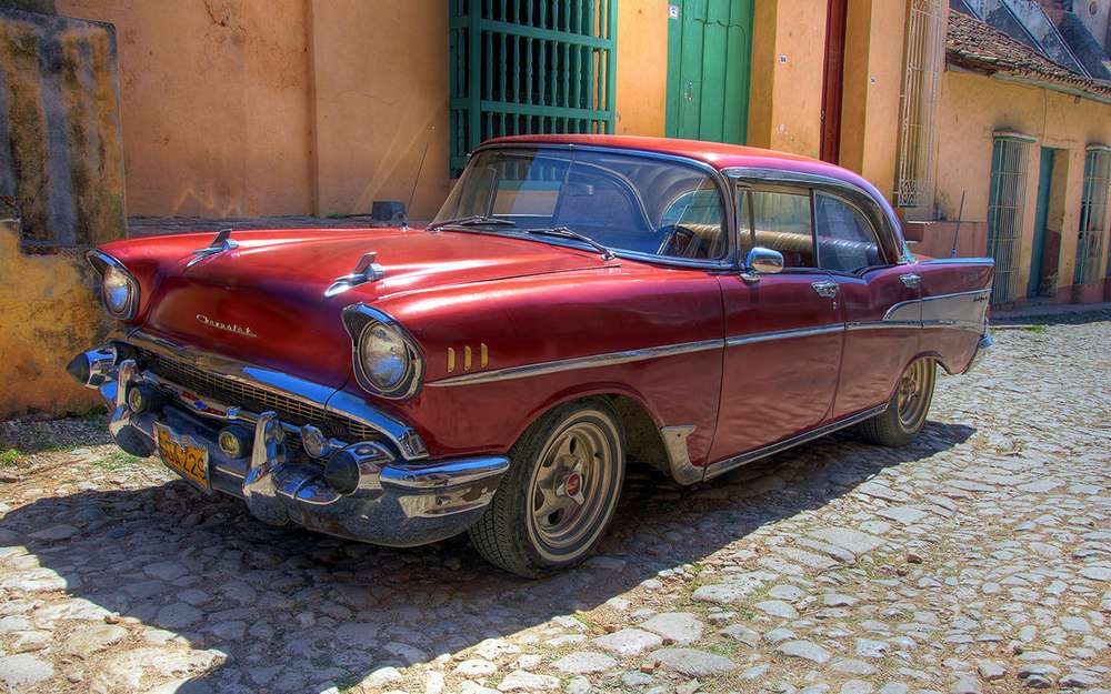 Русская угроза: Lada вытесняет американские ретроавтомобили на Кубе
