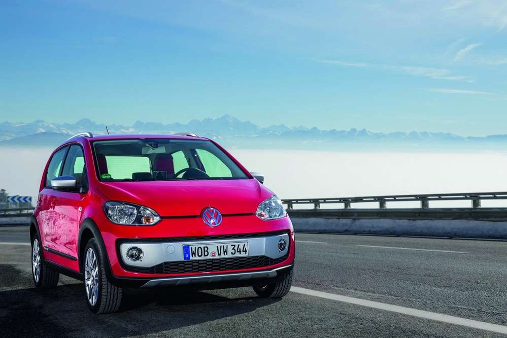 Volkswagen показал серийный Cross Up! 