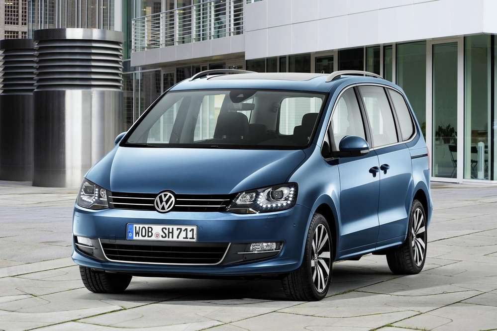 В Женеву приедет обновленный минивэн VW Sharan