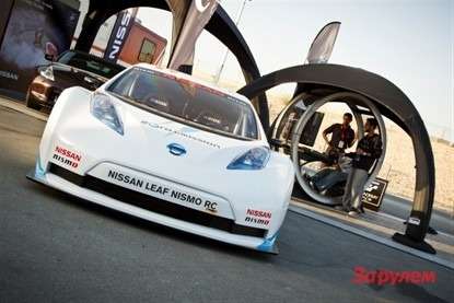 Nissan показал на ММАС-2012 электрический спорткар