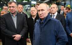 Мечта сбылась: Хуснуллин прокатился на КАМАЗе вместе с Путиным