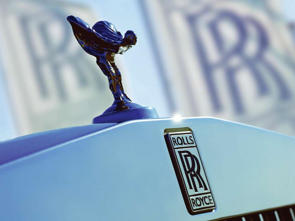 Стать экологичнее фирме Rolls-Royce не дают клиенты