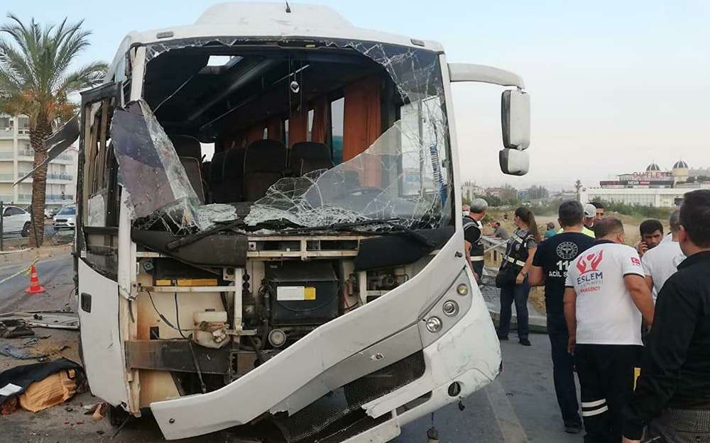 В ДТП с автобусом в Турции погибли три россиянина