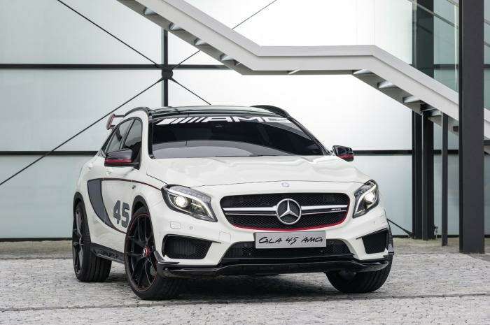 Mercedes-Benz показал AMG-версию кроссовера GLA 