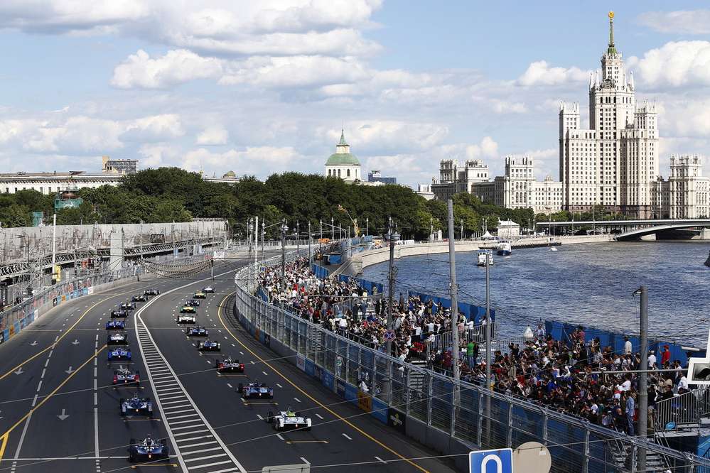 Гонка Формулы Е в Москве в 2015 году.