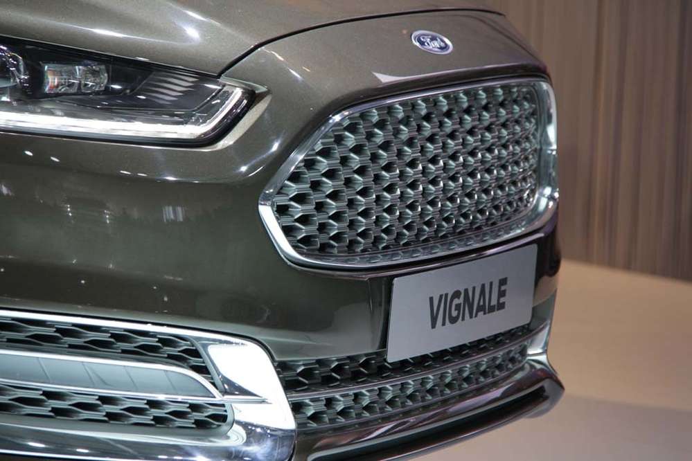Ford не будет представлять топ-исполнение Vignale в России