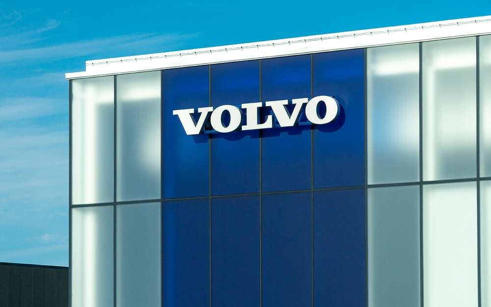 Volvo Group хочет продать свои российские активы
