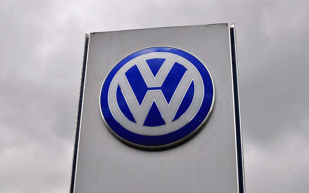 Volkswagen Group остановила производство в России