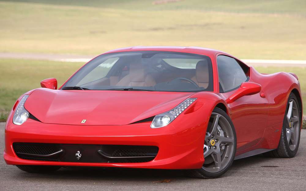 Бизнесмен решил продать Ferrari через комиссионку и забыл про машину