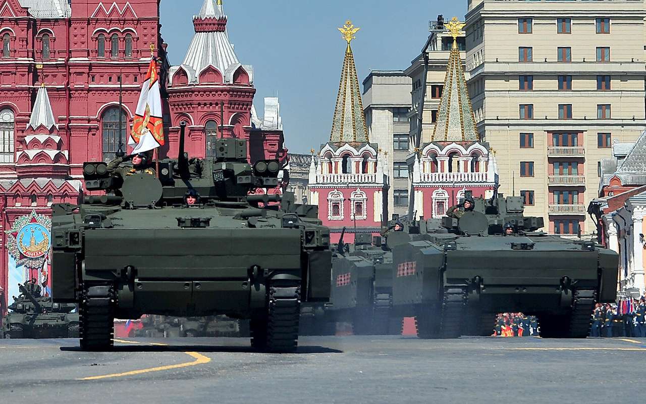 В Армию РФ поступили новые боевые машины