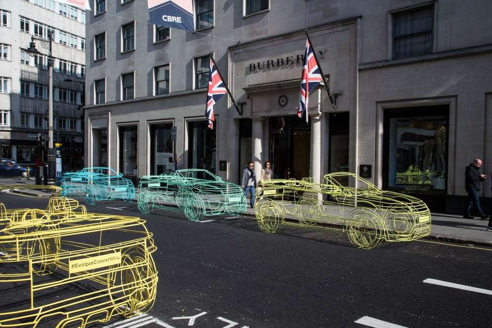 Кабриолет Range Rover Evoque анонсирован трехмерной инсталляцией