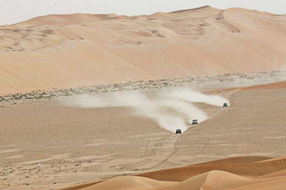 Ралли-рейды: третий день Abu Dhabi Desert Challenge