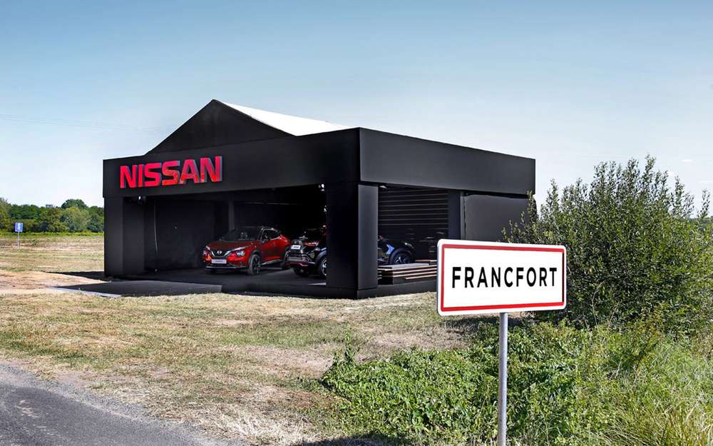Очень странная премьера Nissan Juke - во французской глуши