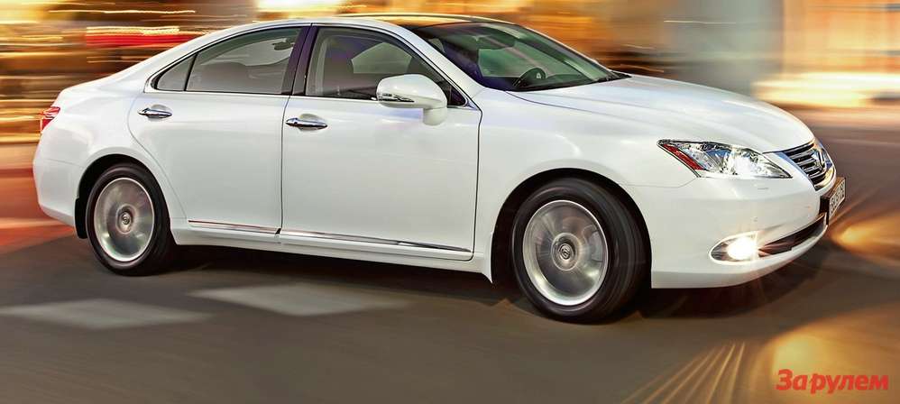 Lexus ES 350: цена - от 1 850 000 руб.