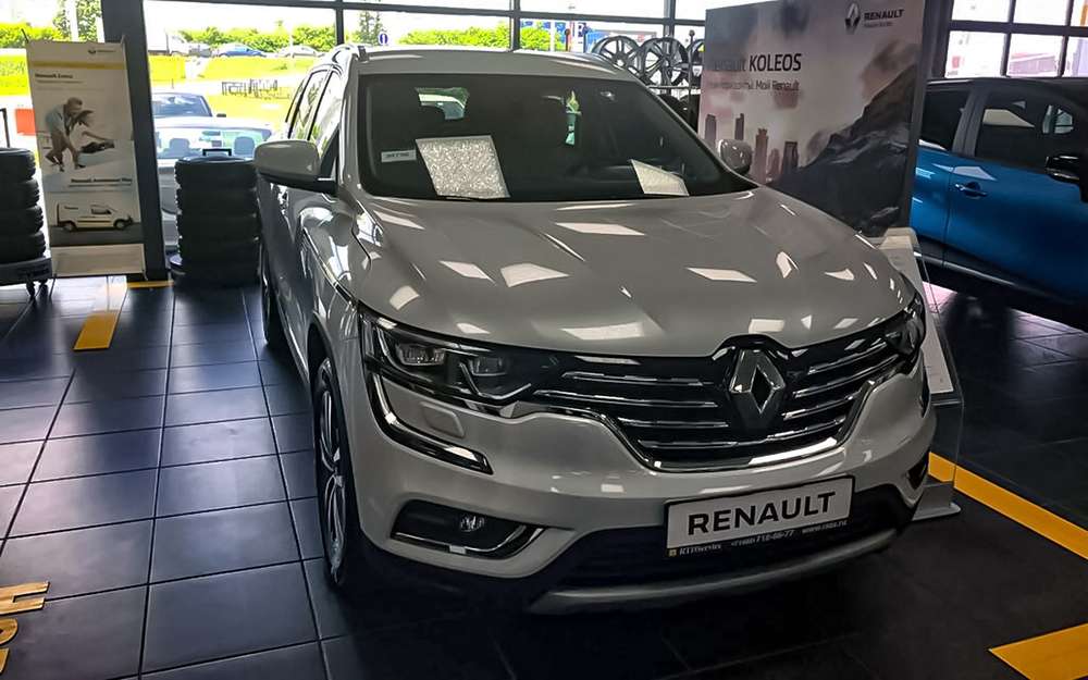 Новый Renault Koleos поступил в продажу
