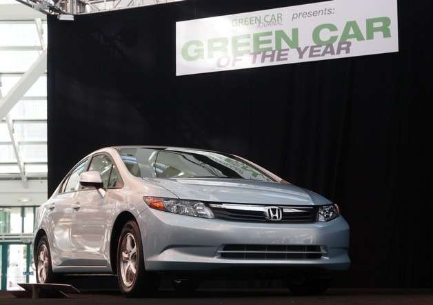 Газовый Honda Civic стал лауреатом экопремии Green Car of the Year