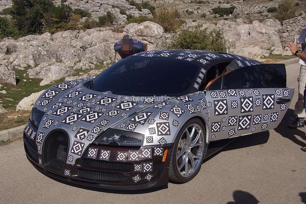 Bugatti засветила новую быстрейшую машину в мире