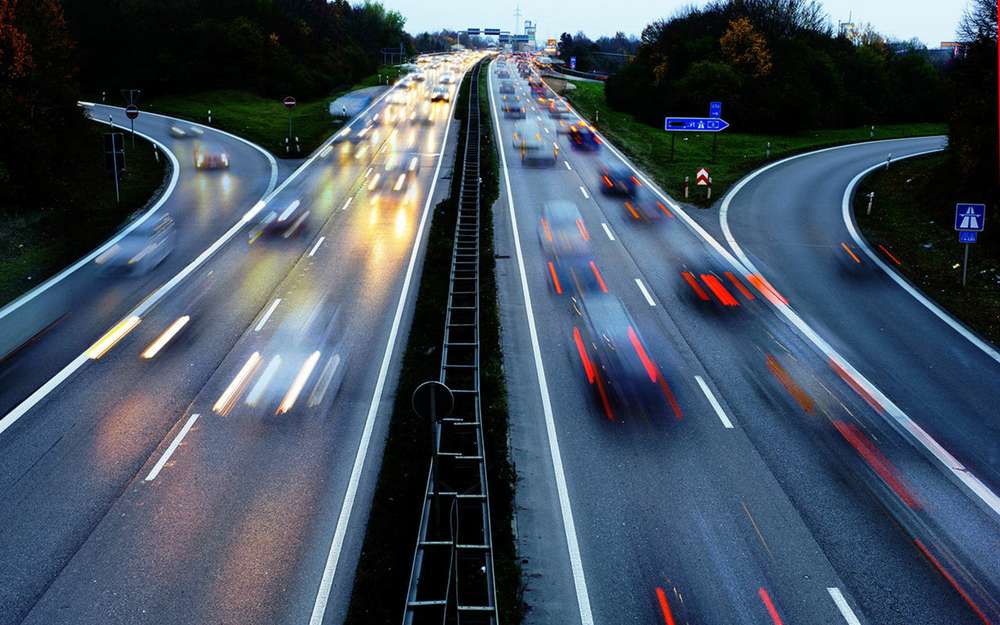 Штраф за стоянку на автомагистралях вырастет в 3 раза