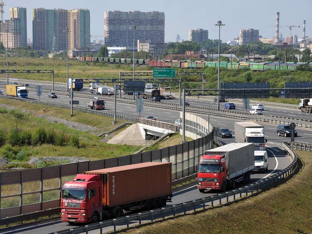 Россия будет развивать международные транзитные автоперевозки