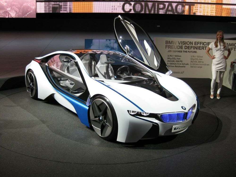 Концепт BMW M100