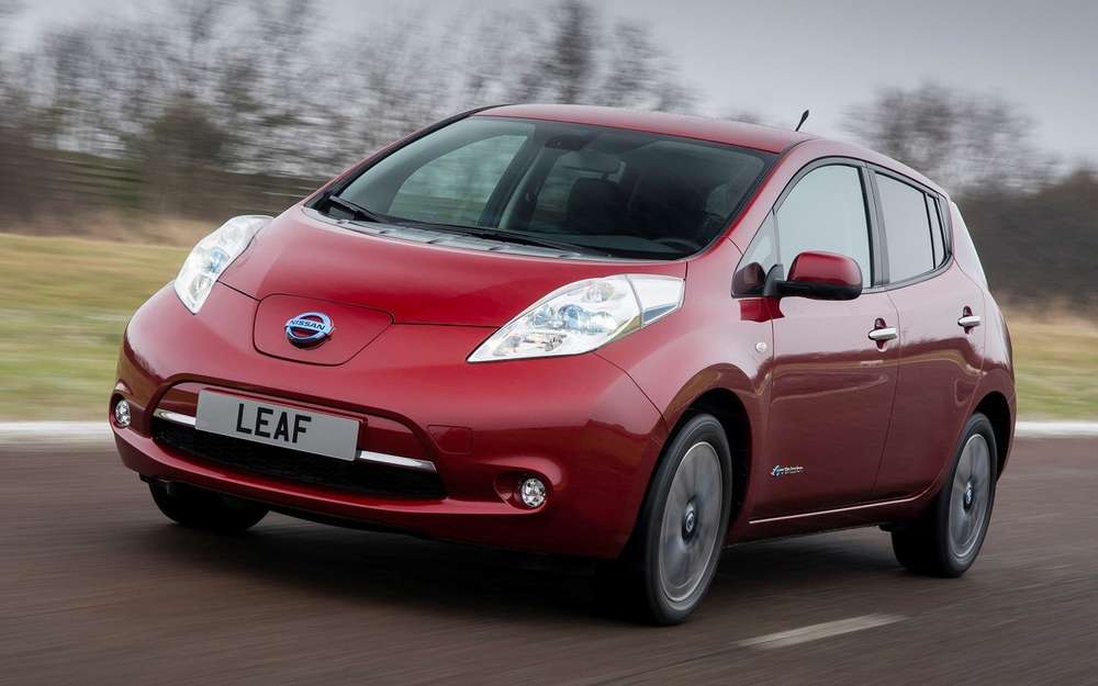 Nissan Leaf первого поколения - самый популярный электромобиль в России