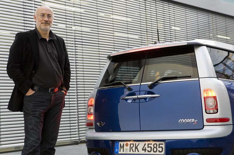 Герт Хильдебранд - с 1995 года главный дизайнер Seat. Спустя два года назначен руководителем европейского дизайн-центра Mitsubishi. Сегодня занимает пост шеф-дизайнера отдела MINI в компании BMW в Мюнхене.