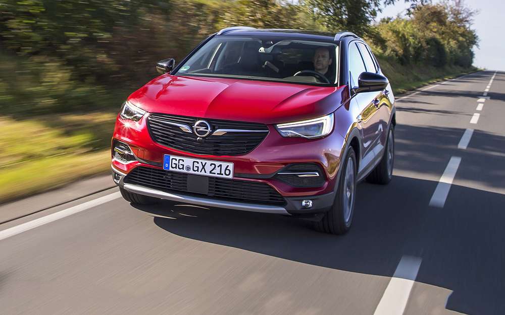 Opel начал продажи Zafira Life и Grandland X - цены известны