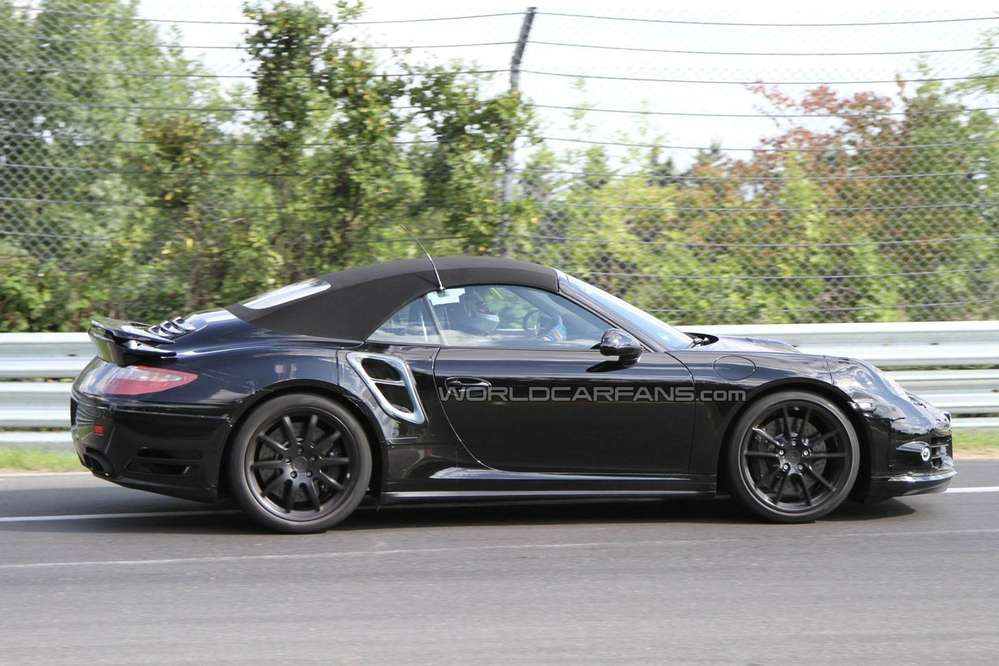 Следующее поколение Porsche 911 Turbo получит систему подруливания задних колес