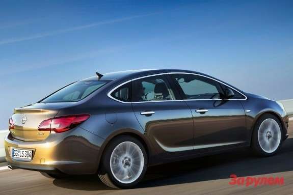 GM до конца года начнет производство седана Opel Astra в России