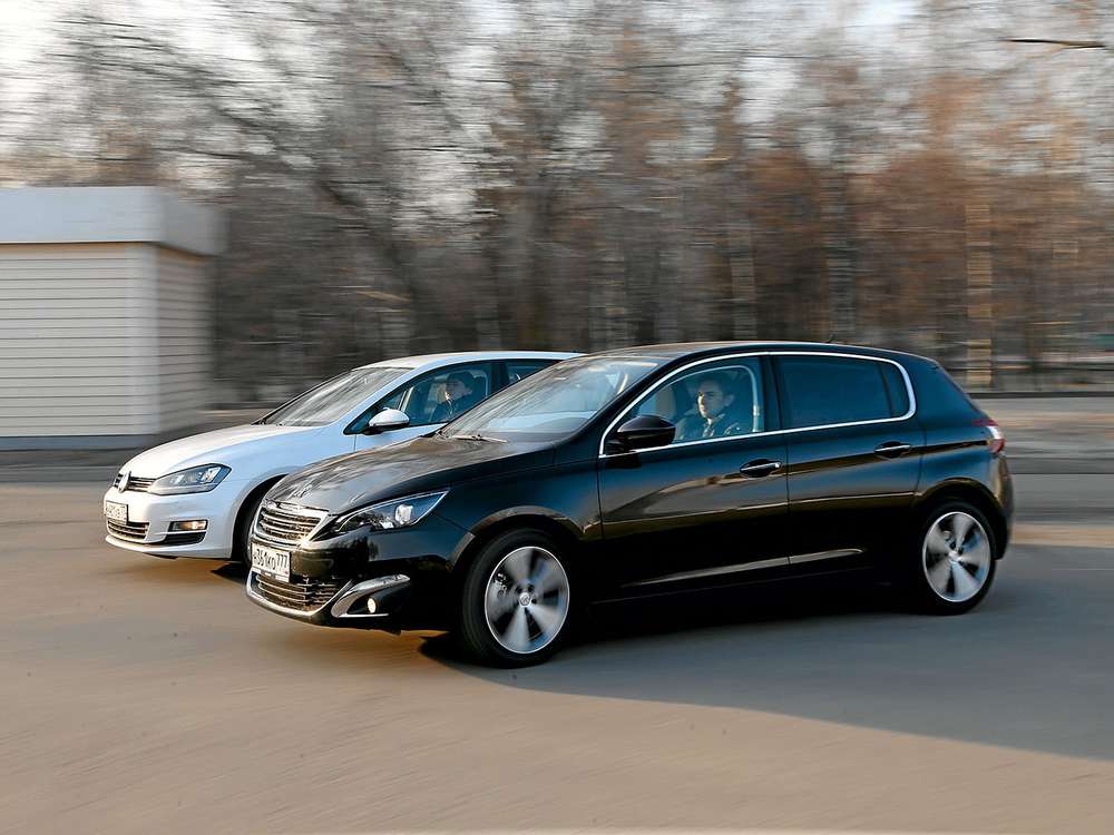 Peugeot 308 1.6 (150 л.с.) 6АКП Allure (с опциями) - 1 139 000 руб. и Volkswagen Golf 1.4 TSI (122 л.с.) 7DSG Comfortline (с опциями) - 1 176 870 руб.
