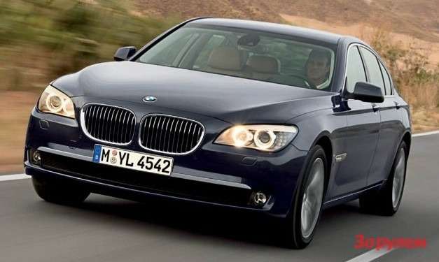 У BMW 7 серии возникли проблемы с парковочным режимом