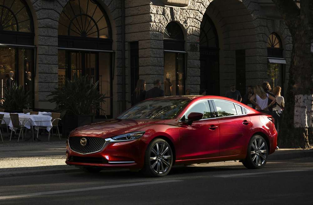 Обновленная Mazda 6 серьезно прибавила в цене в России