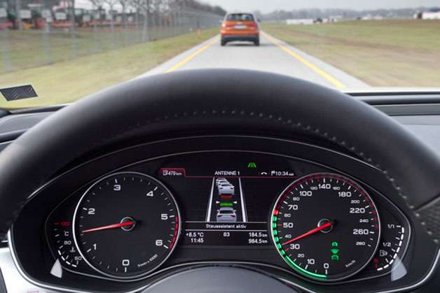Audi A8 научится обходиться без водителя