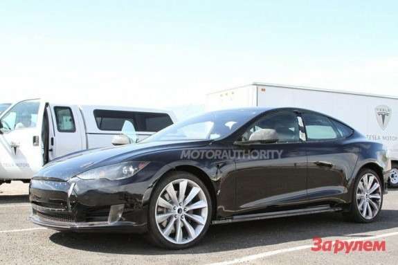 Электрокар Tesla Models S готовится к конвейерной жизни