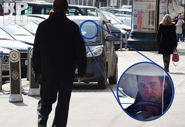Актер Дмитрий Певцов попался на езде по тротуарам