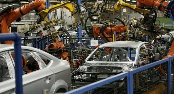 Российский завод Ford будет работать в две смены вместо трех