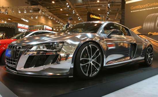 Роскошный Abt R8 GTR на базе суперкара Audi только что из Лас-Вегаса, где его смогли увидеть посетители выставки SEMA-2010. Автомобиль покрыт лаком &quot;Titanium&quot; и укомплектован 620-сильным мотором